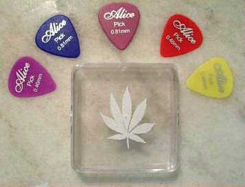 Stoner Pick Holders