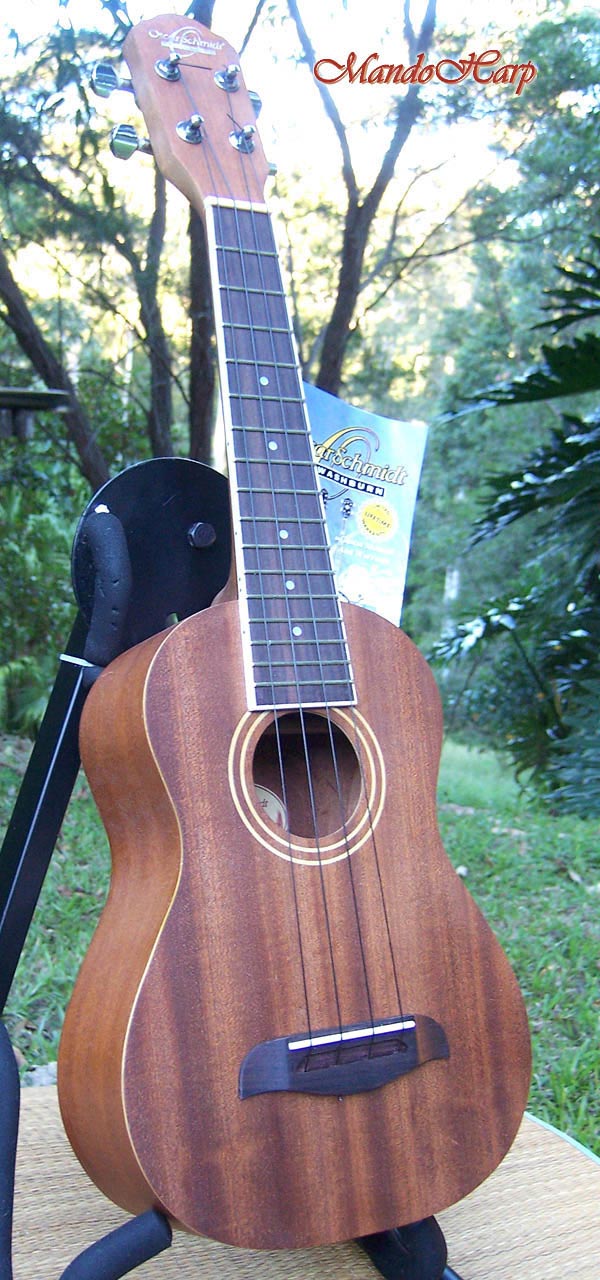 MandoHarp - Oscar Schmidt OU2 Concert Ukulele