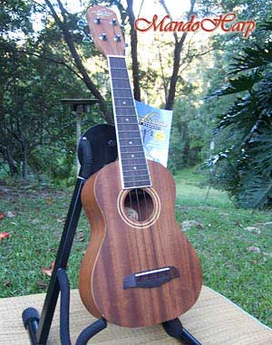 MandoHarp - Oscar Schmidt OU2 Concert Ukulele