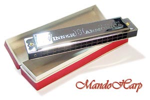 MandoHarp - Suzuki Tremolo Harmonica - W-16 'Winner'