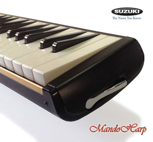 MandoHarp - Suzuki Melodion - M-37C Alto