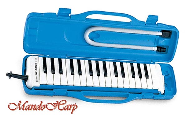 MandoHarp - Suzuki Melodion - M-32C Alto