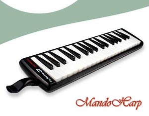 MandoHarp - Hohner Performer 37 Melodica