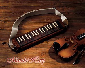 MandoHarp - Suzuki W-37 Professional Wooden Alto Melodion